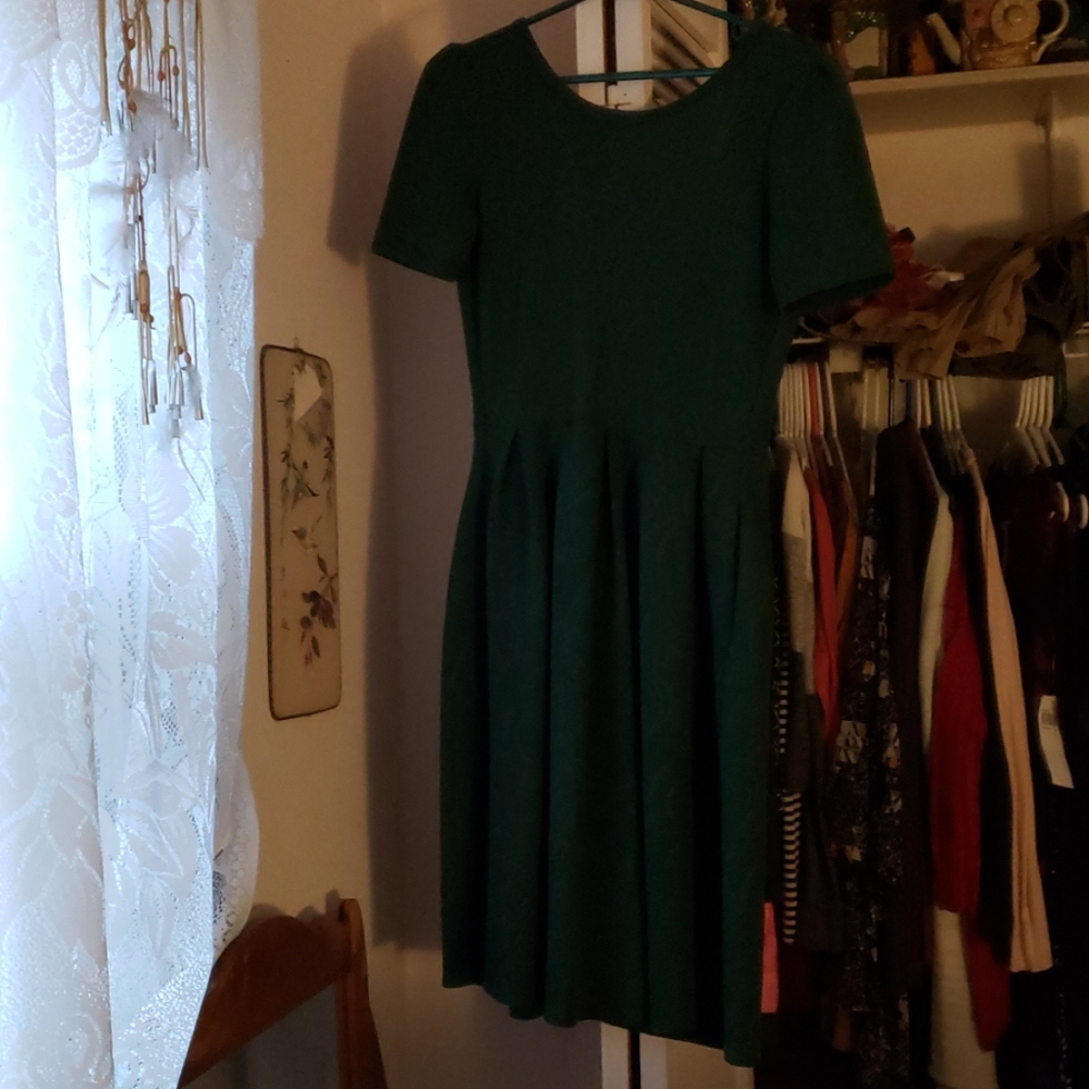 LuLaRoe Amelia